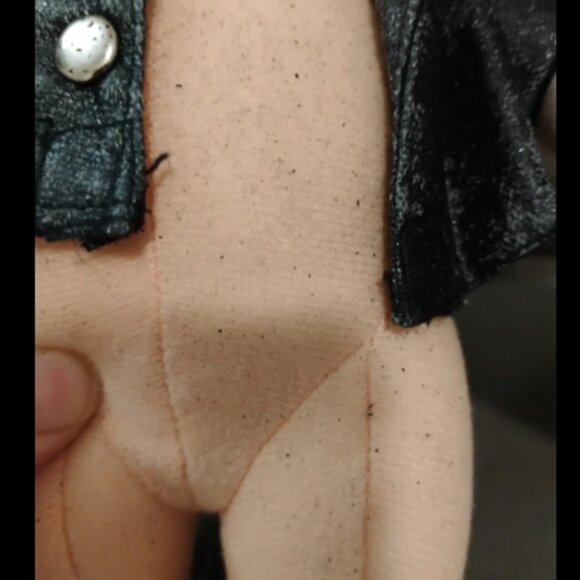 Porky Pig Looney Tunes Stuffed Animal Plush with Black Leather Jacket, SEE DESC - Picture 4 of 12